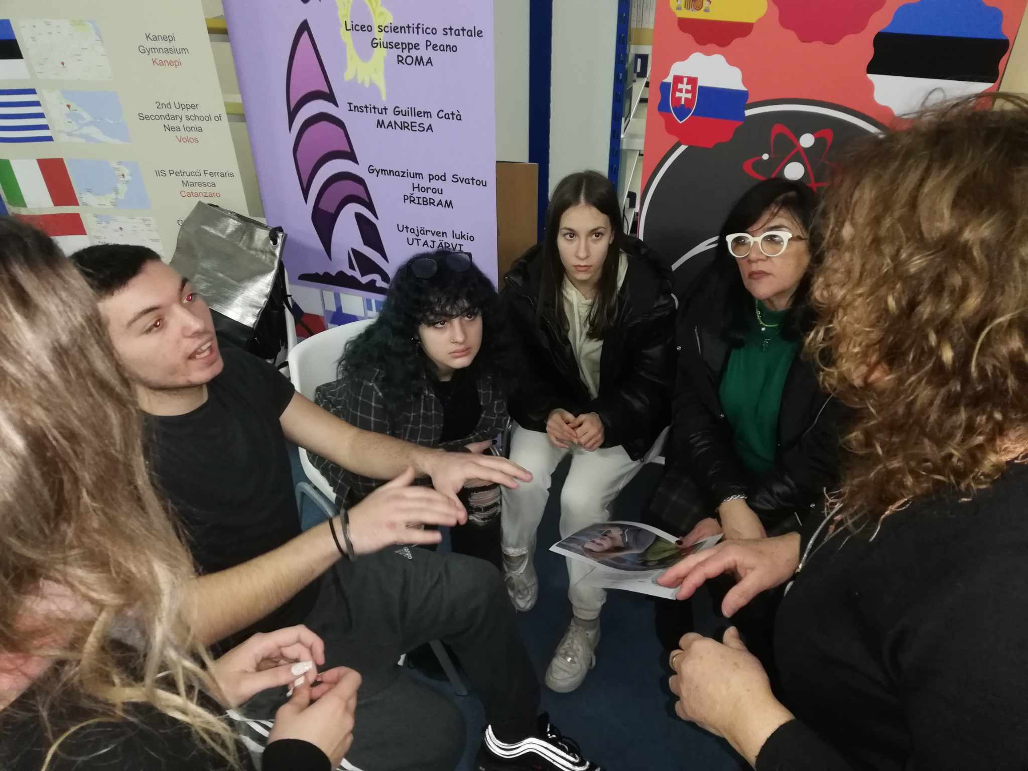 Еразмус+ KA210 – Да ги надминеме различностите преку театар (Мобилност Волос) - слика 1